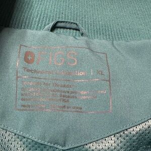 Figs Jade Green Technical Scrub Top